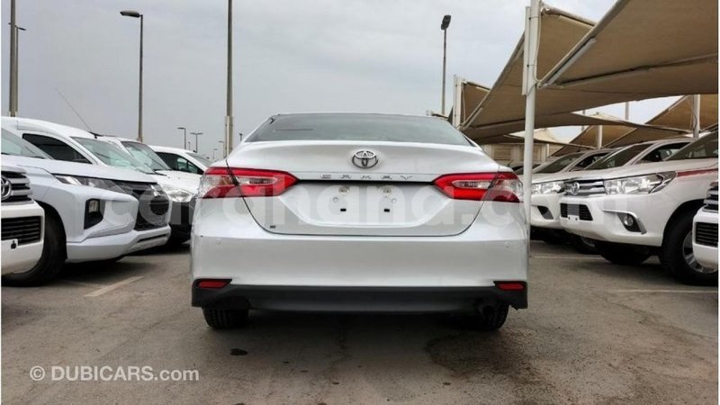 Big with watermark toyota camry ashanti import dubai 47538