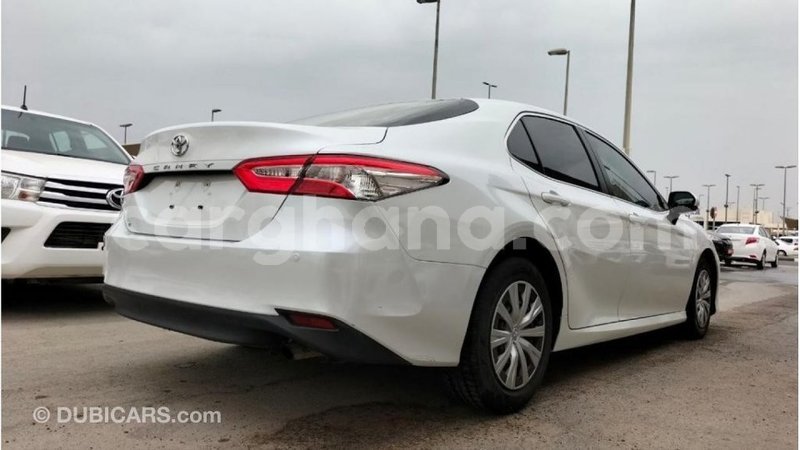 Big with watermark toyota camry ashanti import dubai 47538