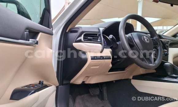 Buy Import Toyota Camry White Car in Import - Dubai in Ashanti Buy Import Toyota Camry White Car in Import - Dubai in Ashanti