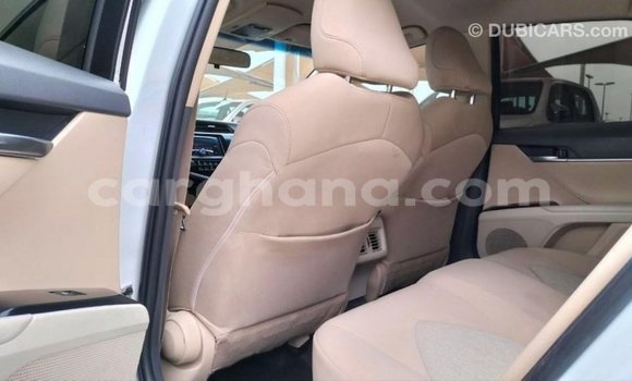 Buy Import Toyota Camry White Car in Import - Dubai in Ashanti Buy Import Toyota Camry White Car in Import - Dubai in Ashanti