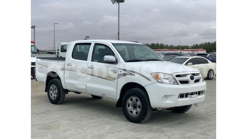 Big with watermark toyota hilux ashanti import dubai 47542