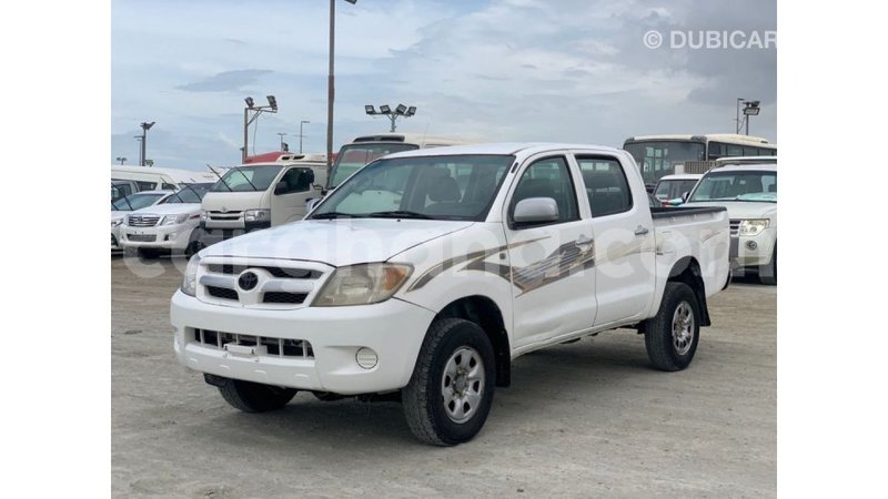 Big with watermark toyota hilux ashanti import dubai 47542