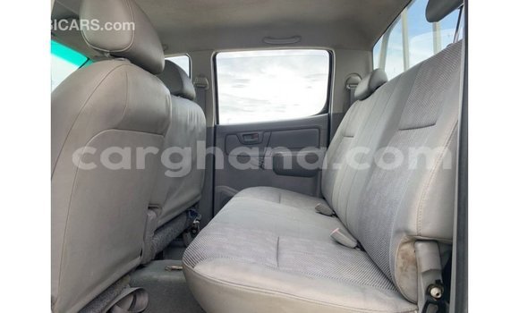 Ra Imported Toyota Hilux funfun Ọkọ̀ in Import - Dubai ni Ashanti Ra Imported Toyota Hilux funfun Ọkọ̀ in Import - Dubai ni Ashanti