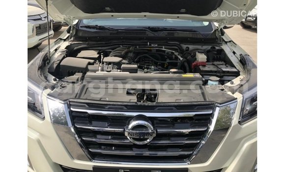 Sayi Imported Nissan Xterra White Mota in Import - Dubai a Ashanti Sayi Imported Nissan Xterra White Mota in Import - Dubai a Ashanti