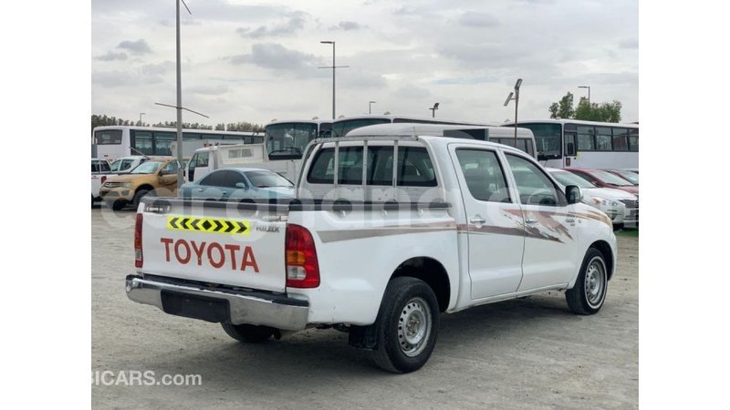 Big with watermark toyota hilux ashanti import dubai 47547