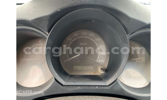 Ra Imported Toyota Hilux funfun Ọkọ̀ in Import - Dubai ni Ashanti Ra Imported Toyota Hilux funfun Ọkọ̀ in Import - Dubai ni Ashanti