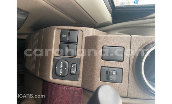 Buy Import Toyota Land Cruiser White Car in Import - Dubai in Ashanti Buy Import Toyota Land Cruiser White Car in Import - Dubai in Ashanti
