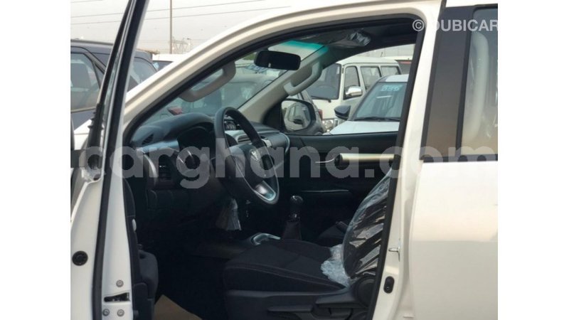 Big with watermark toyota hilux ashanti import dubai 47549