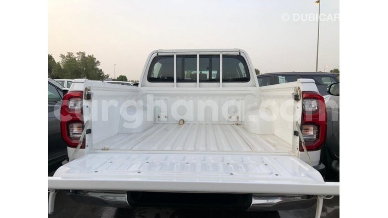 Big with watermark toyota hilux ashanti import dubai 47549