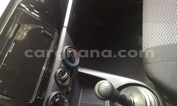 Buy Used Toyota Hilux Silver Car in Accra in Greater Accra Buy Used Toyota Hilux Silver Car in Accra in Greater Accra