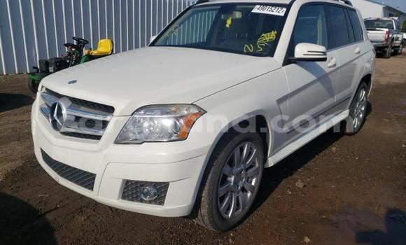 Sayi Na hannu Mercedes‒Benz GLK–Class White Mota in Accra a Greater Accra