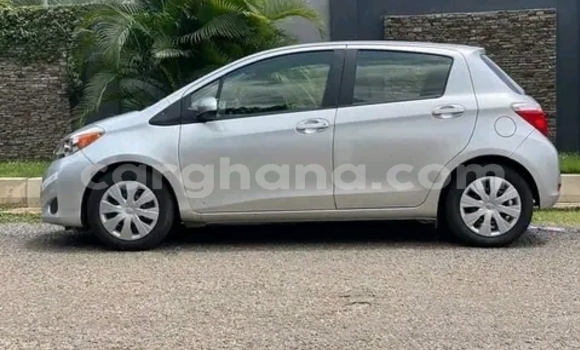Buy Used Toyota Yaris Silver Car in Accra in Greater Accra Buy Used Toyota Yaris Silver Car in Accra in Greater Accra