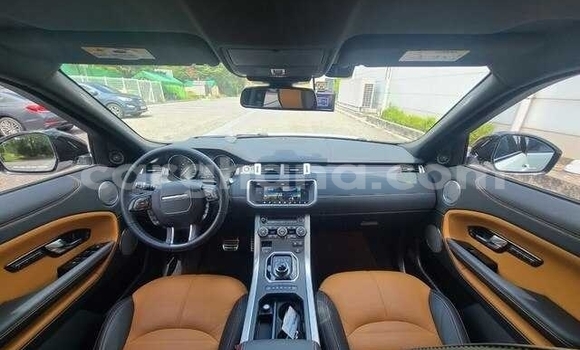 Buy Used Land Rover Range Rover Evoque White Car in Accra in Greater Accra Buy Used Land Rover Range Rover Evoque White Car in Accra in Greater Accra
