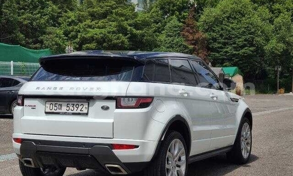 Buy Used Land Rover Range Rover Evoque White Car in Accra in Greater Accra Buy Used Land Rover Range Rover Evoque White Car in Accra in Greater Accra
