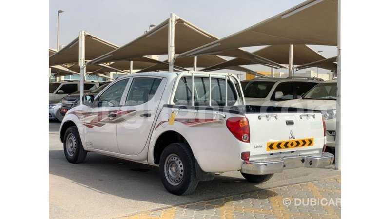 Big with watermark mitsubishi l200 ashanti import dubai 47582