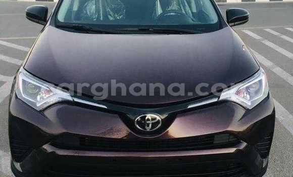 Ra Àlòkù Toyota RAV4 Brown Ọkọ̀ in Accra ni Greater Accra