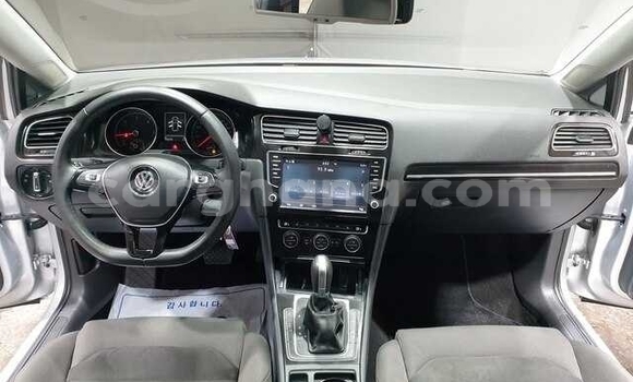 Buy Used Volkswagen Golf Silver Car in Accra in Greater Accra Buy Used Volkswagen Golf Silver Car in Accra in Greater Accra