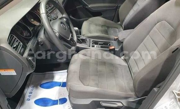 Buy Used Volkswagen Golf Silver Car in Accra in Greater Accra Buy Used Volkswagen Golf Silver Car in Accra in Greater Accra