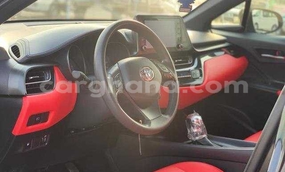 Sayi Na hannu Toyota C-HR Black Mota in Accra a Greater Accra Sayi Na hannu Toyota C-HR Black Mota in Accra a Greater Accra