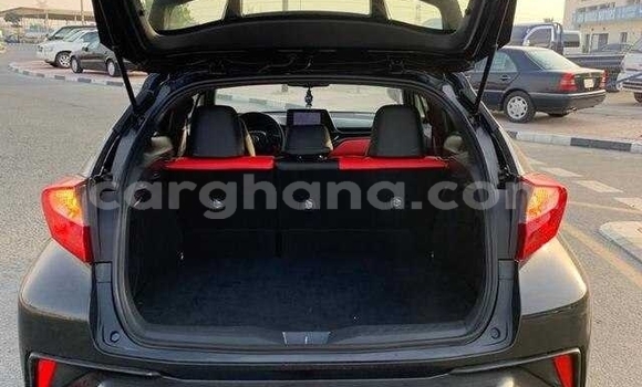 Sayi Na hannu Toyota C-HR Black Mota in Accra a Greater Accra Sayi Na hannu Toyota C-HR Black Mota in Accra a Greater Accra