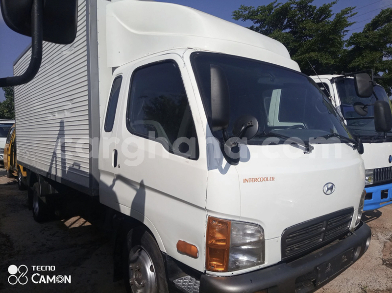 Big with watermark hyundai h200 greater accra accra 47629