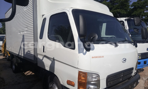 Buy Used Hyundai H200 Other Truck in Accra in Greater Accra