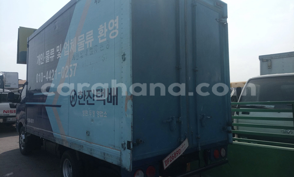 Sayi Na hannu Hyundai H200 Blue Babbar mota in Accra a Greater Accra Sayi Na hannu Hyundai H200 Blue Babbar mota in Accra a Greater Accra