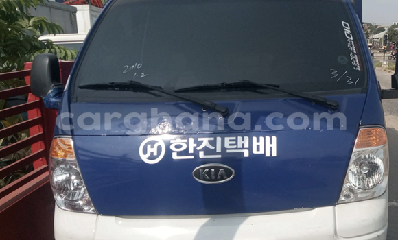 Sayi Na hannu Hyundai H200 Blue Babbar mota in Accra a Greater Accra Sayi Na hannu Hyundai H200 Blue Babbar mota in Accra a Greater Accra