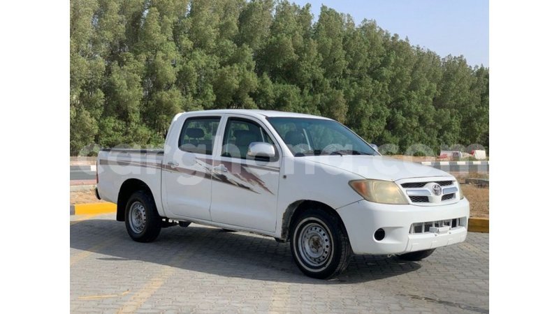 Big with watermark toyota hilux ashanti import dubai 47637