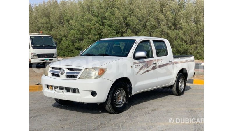 Big with watermark toyota hilux ashanti import dubai 47637