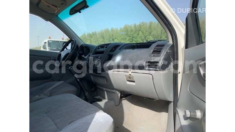 Big with watermark toyota hilux ashanti import dubai 47637