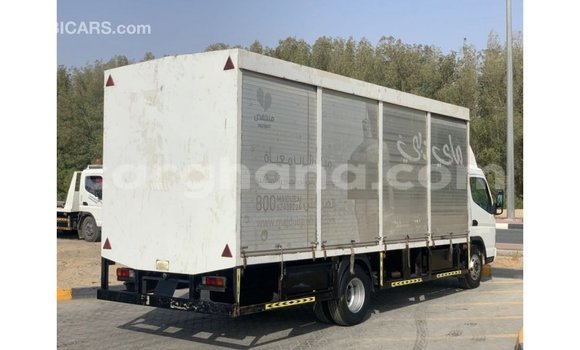 Ra Imported Mitsubishi i funfun Ọkọ̀ in Import - Dubai ni Ashanti Ra Imported Mitsubishi i funfun Ọkọ̀ in Import - Dubai ni Ashanti