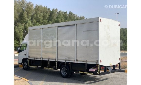 Ra Imported Mitsubishi i funfun Ọkọ̀ in Import - Dubai ni Ashanti Ra Imported Mitsubishi i funfun Ọkọ̀ in Import - Dubai ni Ashanti