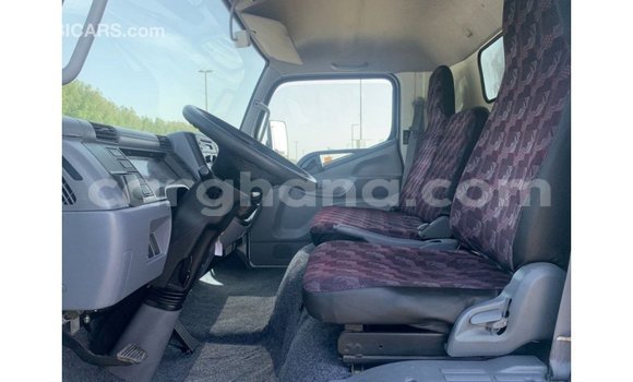 Ra Imported Mitsubishi i funfun Ọkọ̀ in Import - Dubai ni Ashanti Ra Imported Mitsubishi i funfun Ọkọ̀ in Import - Dubai ni Ashanti