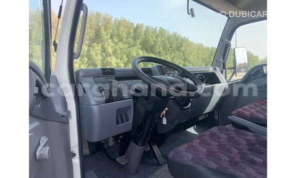 Ra Imported Mitsubishi i funfun Ọkọ̀ in Import - Dubai ni Ashanti Ra Imported Mitsubishi i funfun Ọkọ̀ in Import - Dubai ni Ashanti