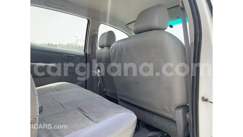 Big with watermark toyota hilux ashanti import dubai 47639