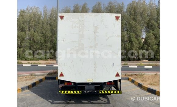 Ra Imported Mitsubishi i funfun Ọkọ̀ in Import - Dubai ni Ashanti Ra Imported Mitsubishi i funfun Ọkọ̀ in Import - Dubai ni Ashanti