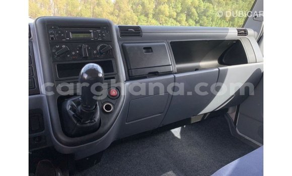 Ra Imported Mitsubishi i funfun Ọkọ̀ in Import - Dubai ni Ashanti Ra Imported Mitsubishi i funfun Ọkọ̀ in Import - Dubai ni Ashanti