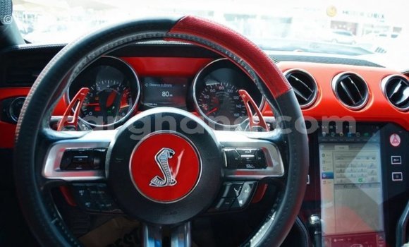 Ra Imported Ford Mustang funfun Ọkọ̀ in Import - Dubai ni Ashanti Ra Imported Ford Mustang funfun Ọkọ̀ in Import - Dubai ni Ashanti
