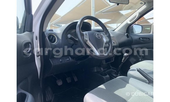 Ra Imported Nissan Navara funfun Ọkọ̀ in Import - Dubai ni Ashanti Ra Imported Nissan Navara funfun Ọkọ̀ in Import - Dubai ni Ashanti