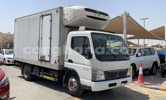 Ra Imported Mitsubishi i funfun Ọkọ̀ in Import - Dubai ni Ashanti Ra Imported Mitsubishi i funfun Ọkọ̀ in Import - Dubai ni Ashanti