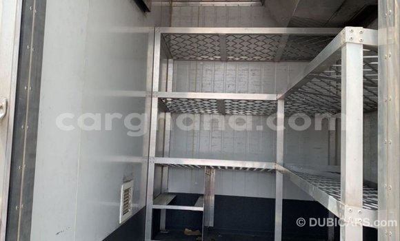 Ra Imported Mitsubishi i funfun Ọkọ̀ in Import - Dubai ni Ashanti Ra Imported Mitsubishi i funfun Ọkọ̀ in Import - Dubai ni Ashanti