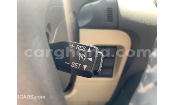 Buy Import Toyota Prado White Car in Import - Dubai in Ashanti Buy Import Toyota Prado White Car in Import - Dubai in Ashanti