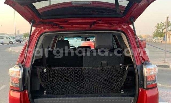 Sayi Na hannu Toyota 4Runner Red Mota in Accra a Greater Accra Sayi Na hannu Toyota 4Runner Red Mota in Accra a Greater Accra