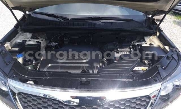 Sayi Na hannu Kia Sorento White Mota in Accra a Greater Accra Sayi Na hannu Kia Sorento White Mota in Accra a Greater Accra