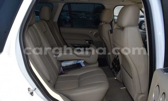Sayi Na hannu Land Rover Range Rover Vogue White Mota in Accra a Greater Accra Sayi Na hannu Land Rover Range Rover Vogue White Mota in Accra a Greater Accra