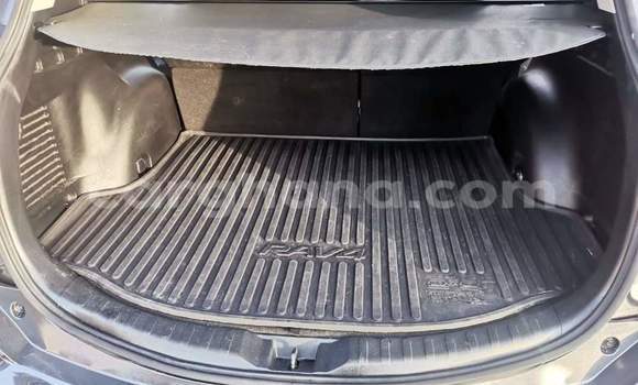 Buy Used Toyota RAV4 Black Car in Sekondi–Takoradi Metropolitan in Western Buy Used Toyota RAV4 Black Car in Sekondi–Takoradi Metropolitan in Western