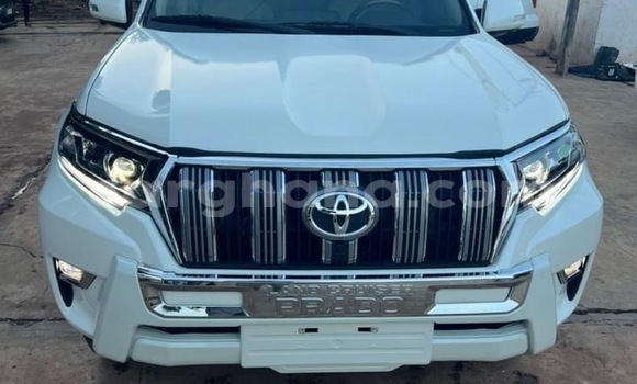 Buy Used Toyota Land Cruiser Prado White Car in Accra in Greater Accra Buy Used Toyota Land Cruiser Prado White Car in Accra in Greater Accra