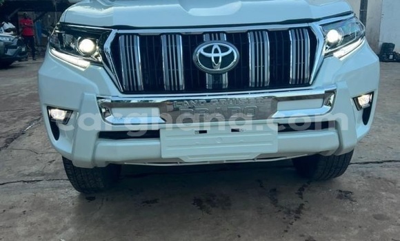 Buy Used Toyota Land Cruiser Prado White Car in Accra in Greater Accra Buy Used Toyota Land Cruiser Prado White Car in Accra in Greater Accra