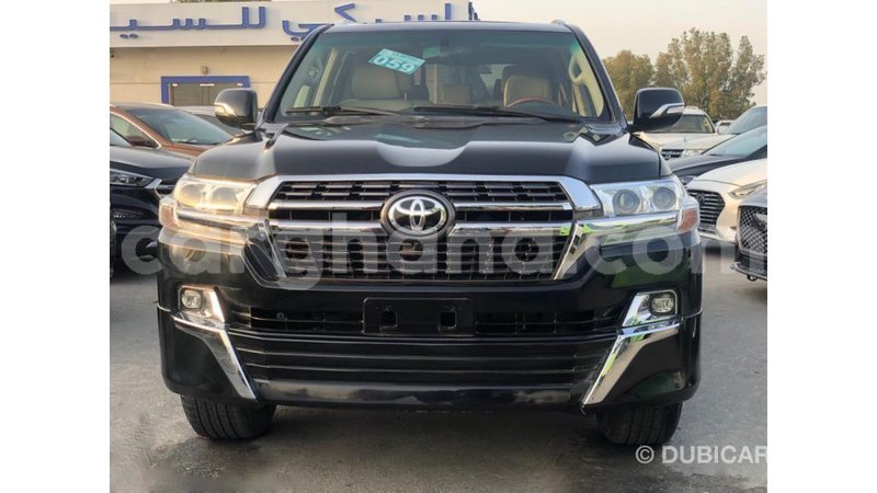 Big with watermark toyota land cruiser ashanti import dubai 47676